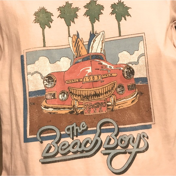 🆕 Daydreamer Beach Boys 1983 Tour Rolled Weekend Graphic Tee - Picture 3 of 9
